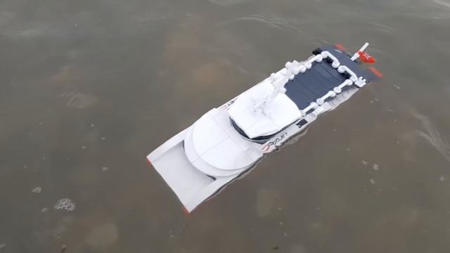 DO LEGO BOATS FLOAT IN THE SEA ??? смотреть онлайн