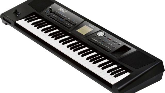 Roland BK-5: Styles Medley смотреть онлайн