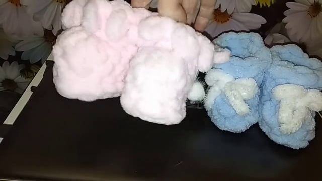 Плюшевые пинетки из Alize Puffy смотреть онлайн