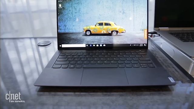 Lenovo Yoga S940: La laptop más bonita que ha fabricado Lenovo смотреть онлайн
