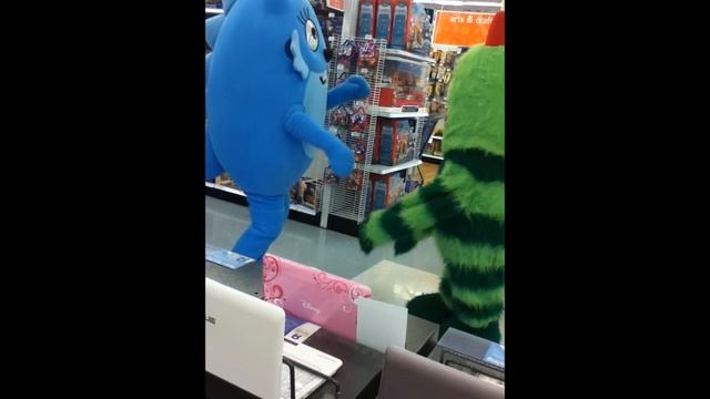 TRU BRU Toodee and Brobee dance смотреть онлайн