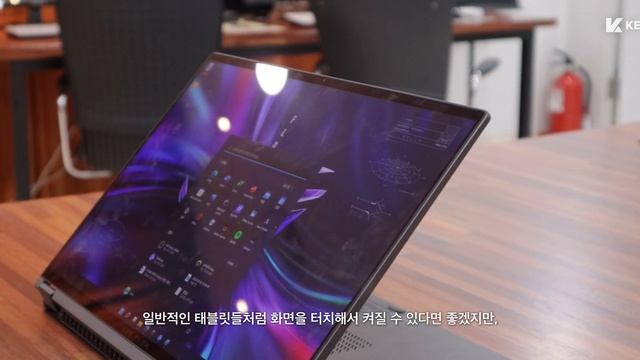 16인치여도 슬림합니다. RTX3070Ti가 탑재된 역대급 2-in-1 게이밍 노트북 ASUS ROG Flow X16 간단 사용기! смотреть онлайн