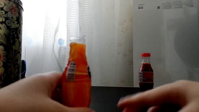 Миниатюрные напитки:КОЛА,ФАНТА,СПРАЙТ смотреть онлайн