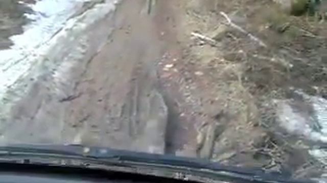 Единственная грунтовая дорога жизни чеерез лес 3 5 км смотреть онлайн