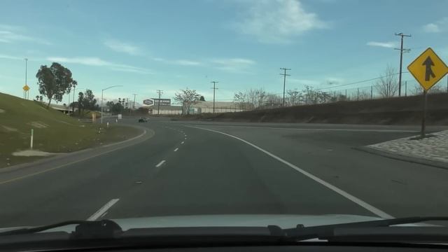 [2001 Toyota Camry Review] Regular Car? Pffffft... You mean, AWESOME CAR! смотреть онлайн