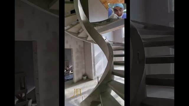 ЛЕСТНИЦА НА ТЕТЕВАХ смотреть онлайн
