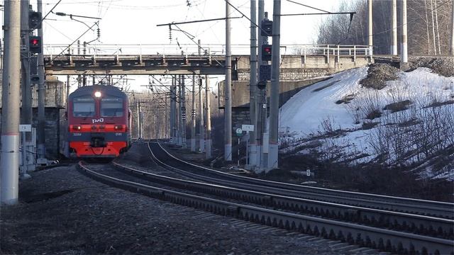 [RZD] ED9M-041 EMU, Arzamas смотреть онлайн