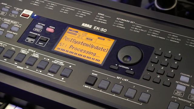 KORG EK-50 AKTUALIZACJA OPROGRAMOWANIA - video instrukcja смотреть онлайн