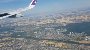 Заход и посадка в аэропроту города Фра́нкфурт-на-Ма́йне Германия !     ( Frankfurt am Main )