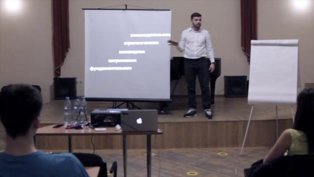 Игорь Бондарь - Лекция "Фундаментальное лидерство" - краткий обзор смотреть онлайн