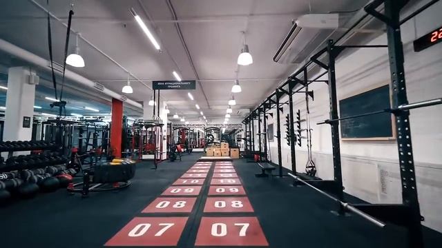 Фитнес клуб Молот Невский смотреть онлайн
