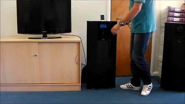J&L IMS27 Sound Tower for iPods and iPhones смотреть онлайн