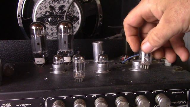 Matsushita 12AX7 Vs RCA 12AX7A ECC83 Tone Comparison