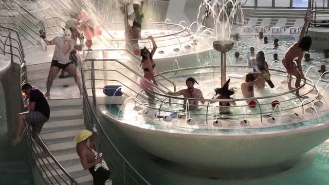 Quelcom - Caldea's Harlem Shake