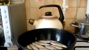 Шпроты из уклейки