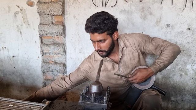 Rebuilding Volvo Excavator Hydraulic Cylinder | How To Resize Excavator Main Hydraulic Cylinder Rod