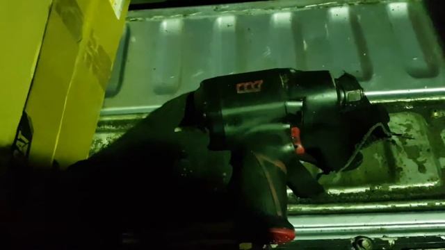 Техпривет. Замена форсунок Катерпиллер C15/ 3406 E. Подготовка. смотреть онлайн