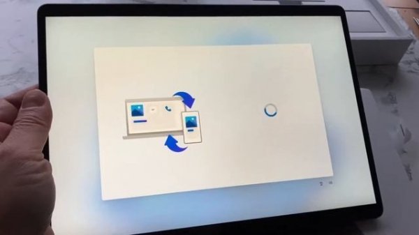 Microsoft Surface Pro 9 - Touchscreen - Intel Evo i7 - 16GB/256GB - graphite, 13 inch. Box opening