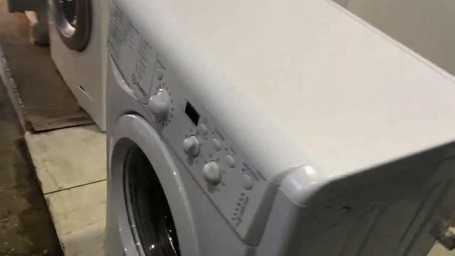 Стиральная машина INDESIT IWSD5085 смотреть онлайн