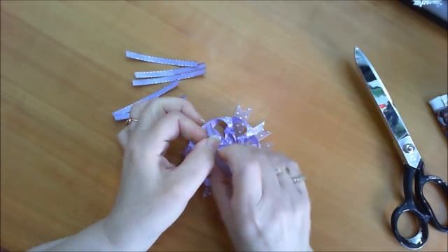DIY/МК Как сделать незатейливые бантики без шаблона в сереневых тонах смотреть онлайн