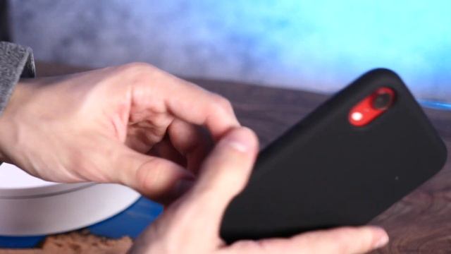 Цветные силиконовые чехлы для iPhone XR смотреть онлайн