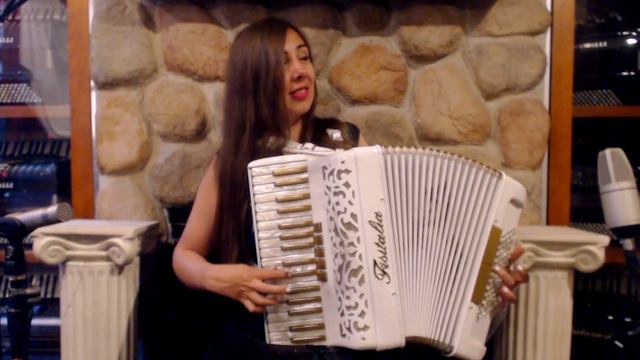 FIT3434SWHGD - White Gold Fisitalia Mod.3434 Piano Accordion LMM 34 72 $4999 смотреть онлайн