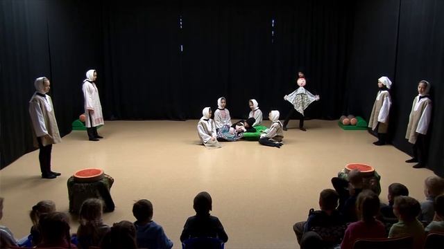 Театральная постановка "Крошечка-Хаврошечка" смотреть онлайн