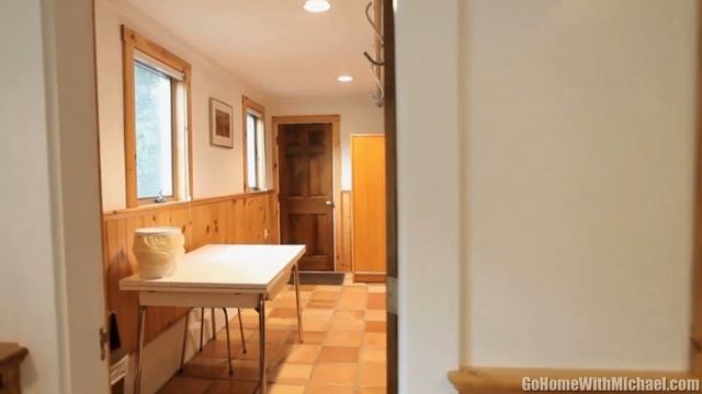 Video of 141 Highland St | Dedham, Massachusetts real estate & homes смотреть онлайн