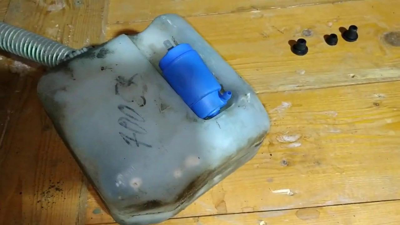 Дешёвый омыватель фар.