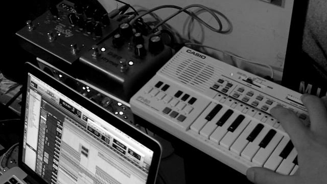 "Warrior" Casio Drum Machine 19-06-17 смотреть онлайн