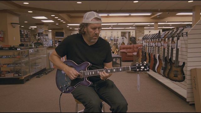 You'll Probably Want One Of These - Gibson ES-339 смотреть онлайн