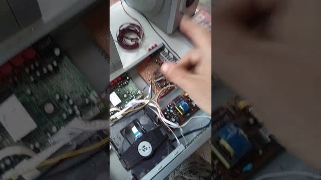 нашёл акустику елемберг 2,1 и ббк dk 1004s 5,1 краткий обзор. смотреть онлайн