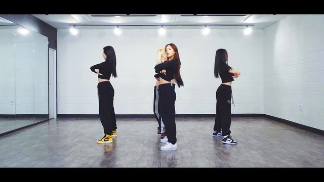 ITZY 있지 - 'SWIPE' | 커버댄스 DANCE COVER | 안무 거울모드 MIRROR MODE смотреть онлайн