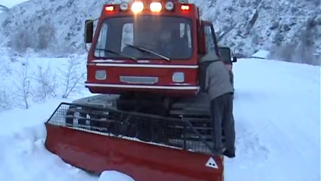 YAKUT переезжает на космос смотреть онлайн