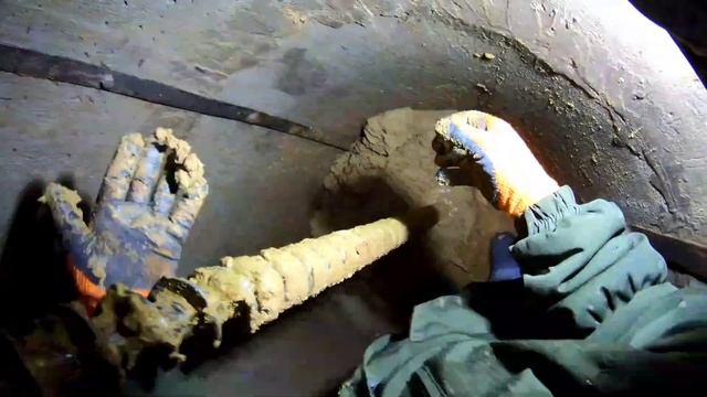 Копка колодца. Вода будет по любому. А на др. пока сухо. смотреть онлайн