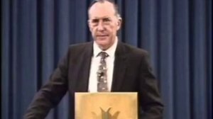 Дерик Принс."Халев уроки собачьей жизни".