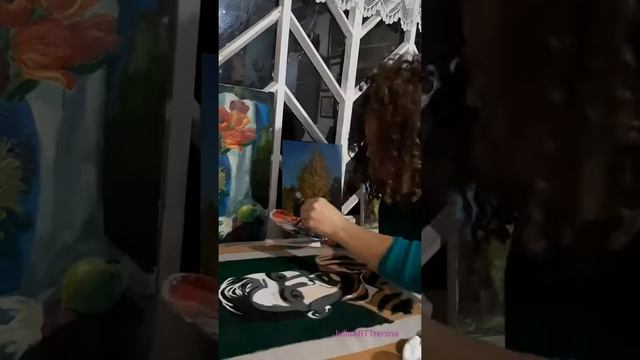 Роспись одежды. Портрет в стиле Поп- Арт на толстовке. смотреть онлайн