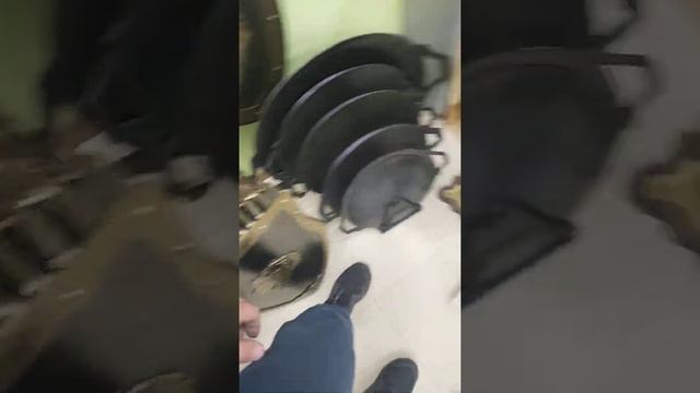 Кованый щит подставка под шампура и каминые принадлежности смотреть онлайн
