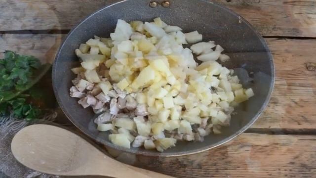 БЫСТРАЯ ЗАПЕКАНКА РЕЦЕПТ В ДУХОВКЕ ИЗ КАРТОФЕЛЯ С ГРУДКОЙ ИНДЕЙКИ смотреть онлайн