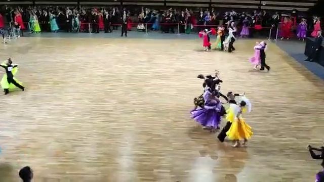 Всероссийские соревнования. квикстеп. ю1 открытый класс смотреть онлайн