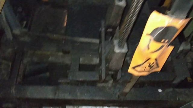 Обслуживание лифта за три копейки выглядит так! смотреть онлайн