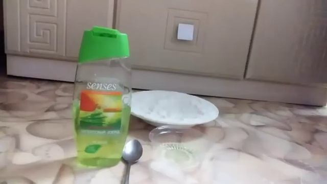 Как сделать жвачку для рук / Кэт и Ангел смотреть онлайн