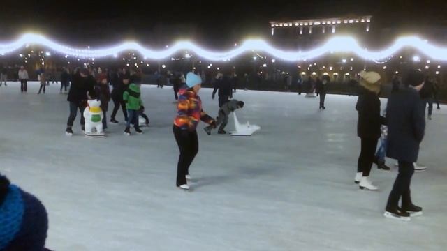 КАТОК в Новой Голландии! смотреть онлайн