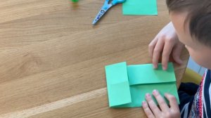 Как сделать вертушку из бумаги просто и быстро. Поделки