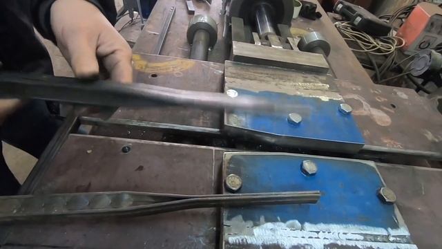 Приспособление Для Замятия Окончаний На Профильной Трубе Своими Руками К Станку Улитка смотреть онлайн