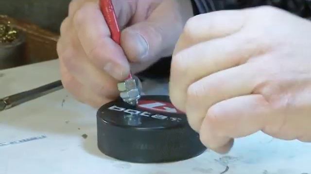 Планирующая блесна. Мастерская рыбка 24 смотреть онлайн