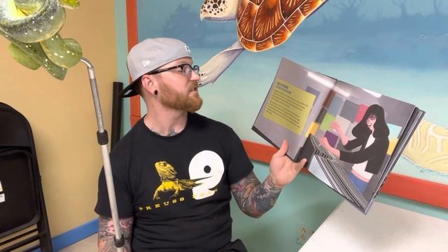 Storytime with a book about The Ramones and a green tree python! смотреть онлайн