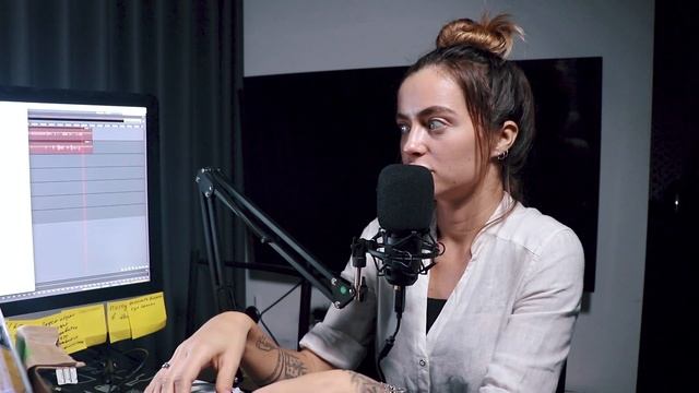 Подкаст Проверка микрофона. Про тренинги, голос Зеленского, Дом на кладбище, и инстаграм девушек смотреть онлайн