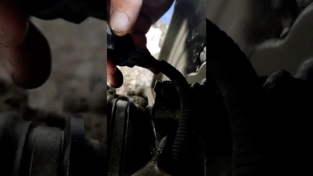LIMPIAR O REPARAR SENSOR ABS VW PASSAT смотреть онлайн