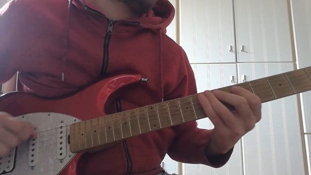 Fender VS Music Man - Stratocaster vs Silhouette Special смотреть онлайн